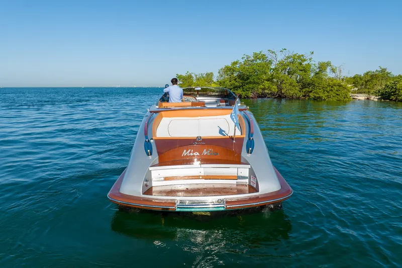 Slide: The Image of RIVA YACHT Aquariva Super 2020 - 16