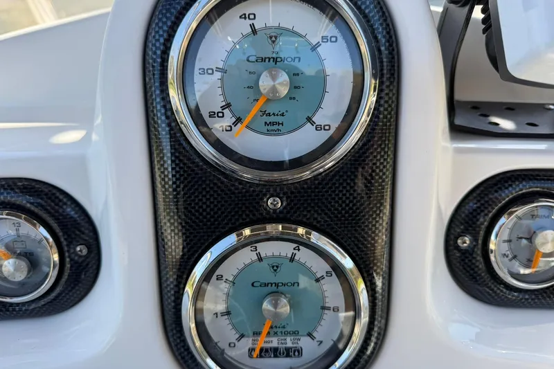 Slide: The Image of Campion Explorer 602 Center Console 2013 - 31