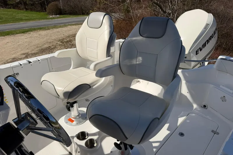 Slide: The Image of Campion Explorer 602 Center Console 2013 - 38