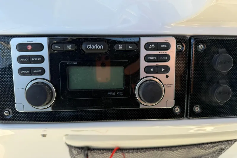 Slide: The Image of Campion Explorer 602 Center Console 2013 - 35
