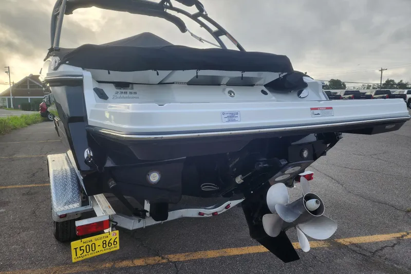 Slide: The Image of Monterey 238SS Super Sport 2022 - 14