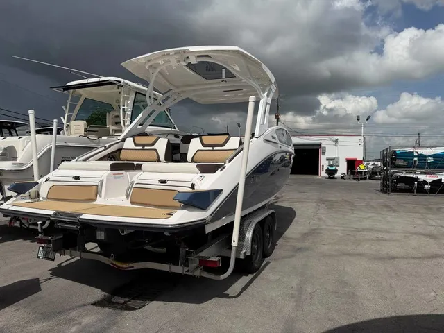 Slide: The Image of Yamaha 275SDX 2023 - 3