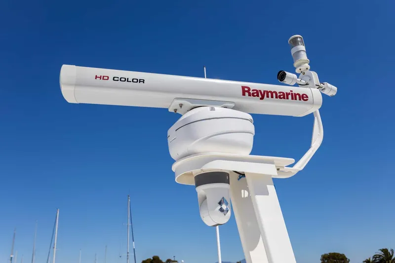 Slide: The Image of Sea Ray Sundancer 400 2017 - 62