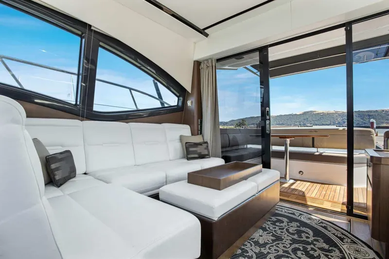 Slide: The Image of Sea Ray Sundancer 400 2017 - 45