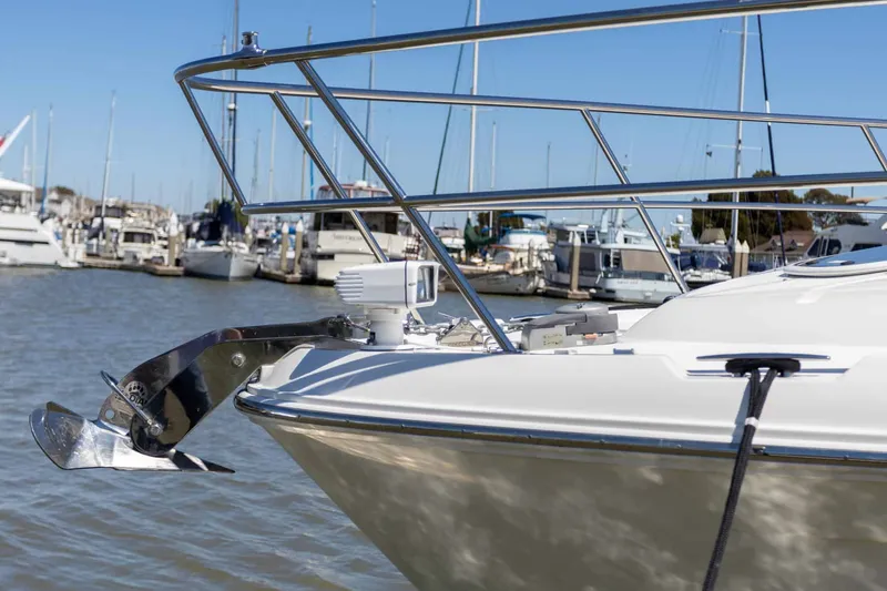 Slide: The Image of Sea Ray Sundancer 400 2017 - 66
