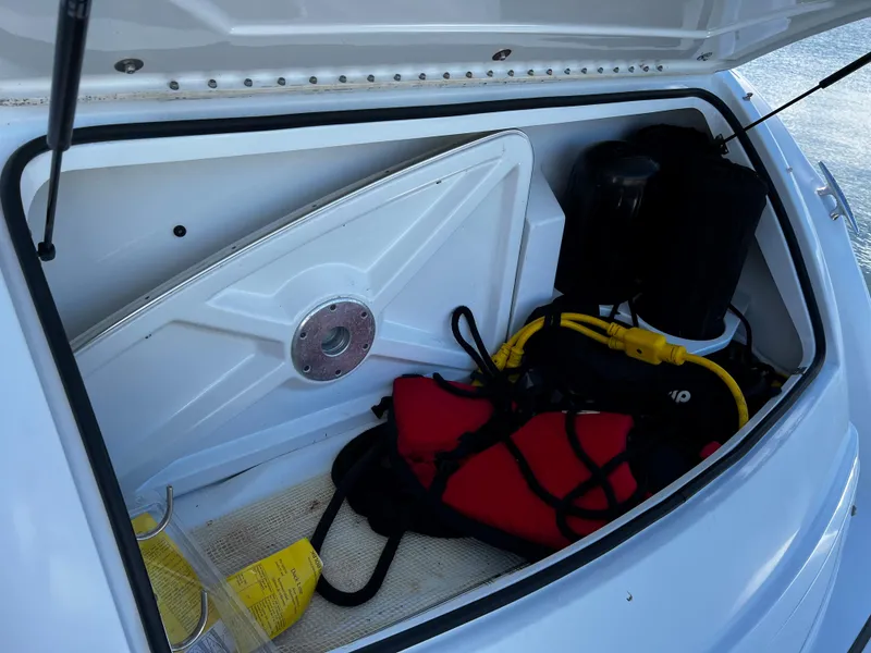 Slide: The Image of Formula 40 Performance Cruiser 2007 - 32
