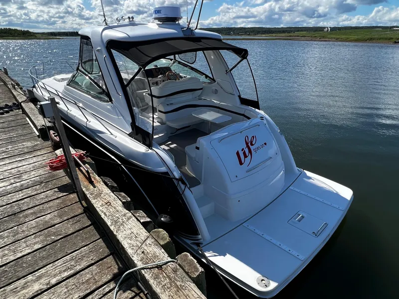 Slide: The Image of Formula 40 Performance Cruiser 2007 - 6