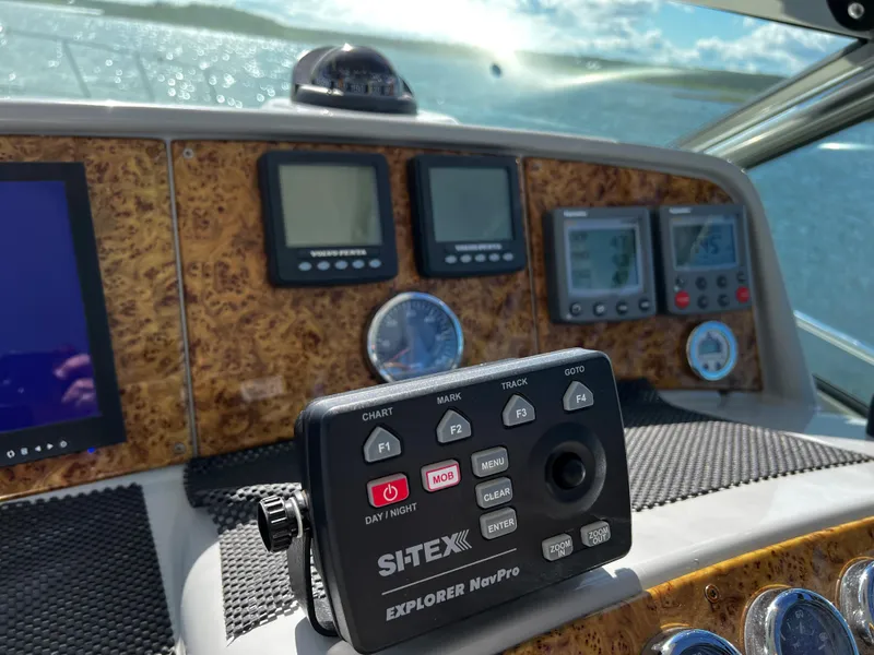 Slide: The Image of Formula 40 Performance Cruiser 2007 - 41