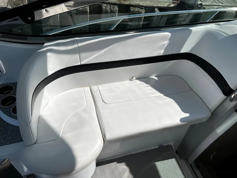 Slide: The Image of Formula 40 Performance Cruiser 2007 - 25