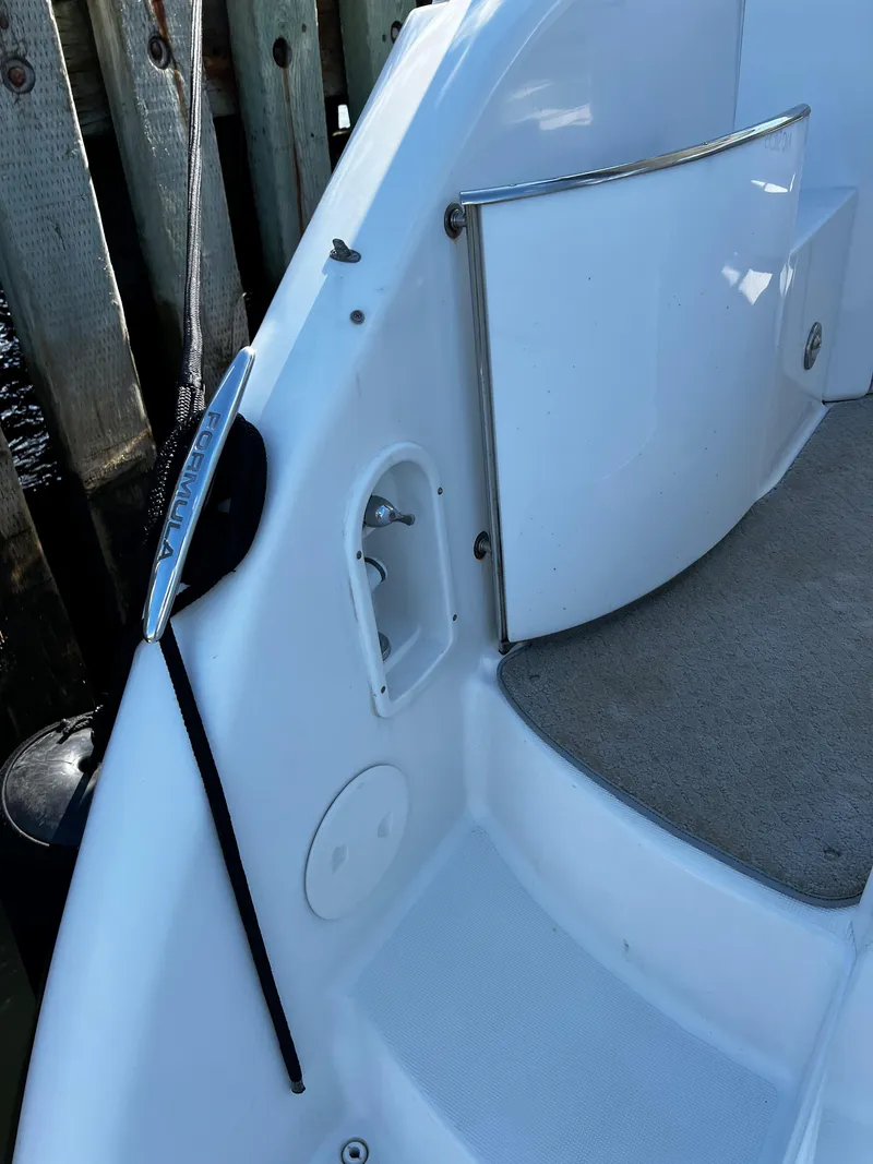 Slide: The Image of Formula 40 Performance Cruiser 2007 - 31