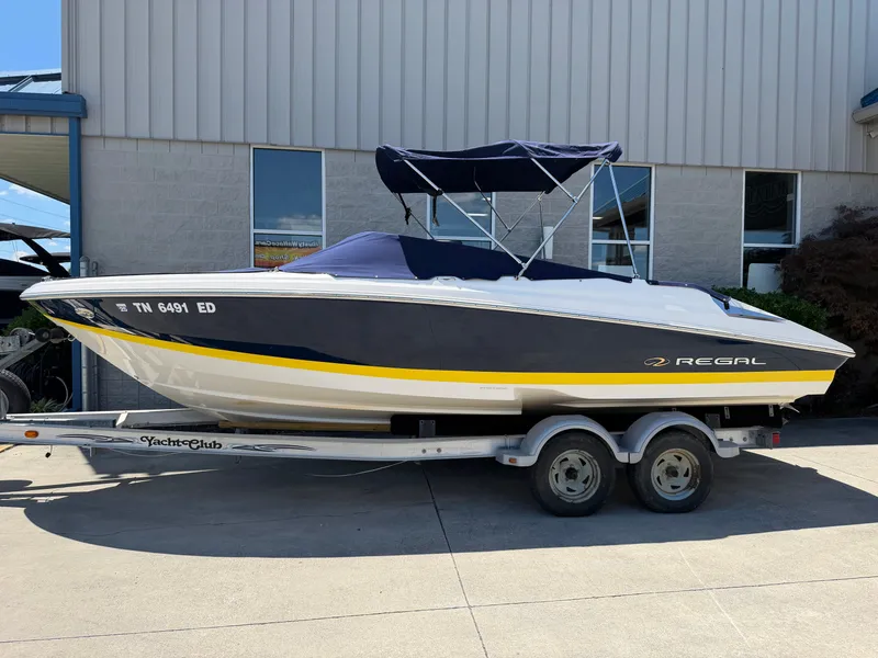 The Image of Regal 2200 2006 - 0