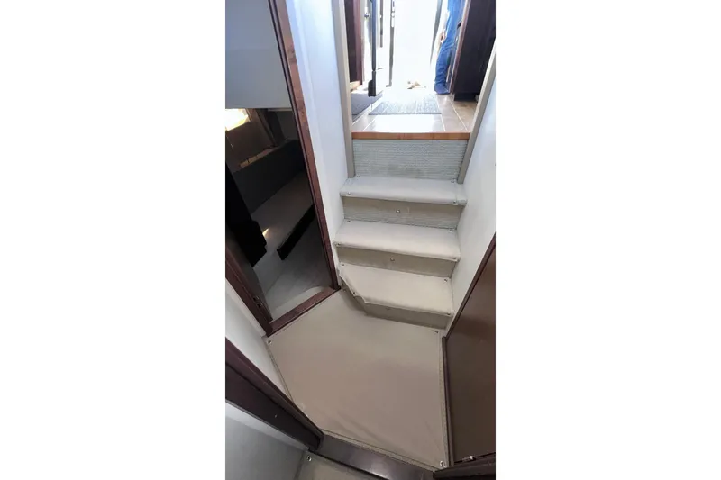 Slide: The Image of Sea Ray Sundancer 400 2016 - 31