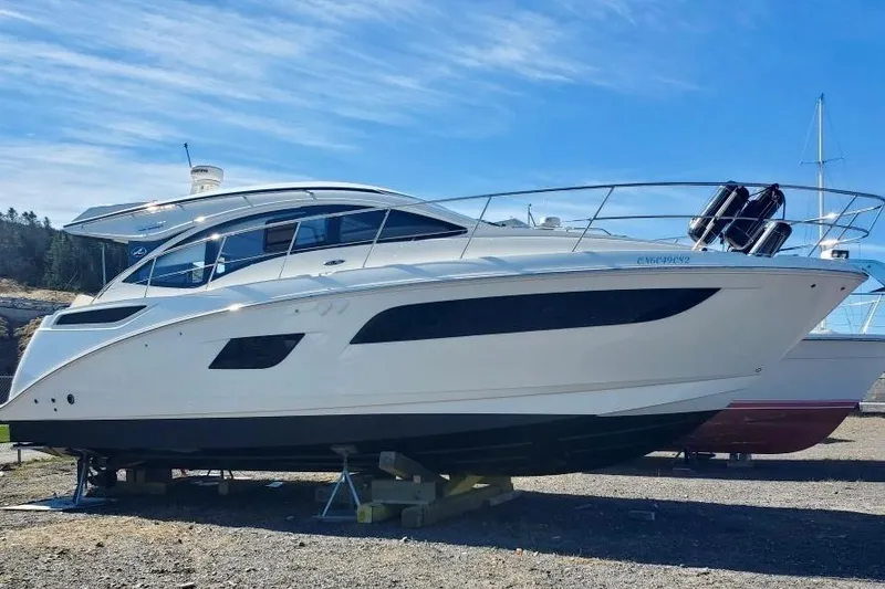 Slide: The Image of Sea Ray Sundancer 400 2016 - 12