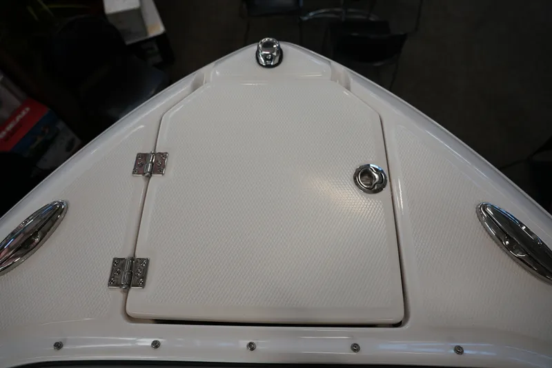Slide: The Image of Chaparral 267SSX 2025 - 55