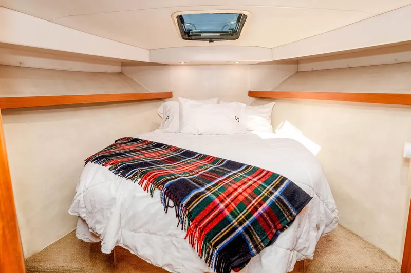 Slide: The Image of Riviera 36 Flybridge 2001 - 26