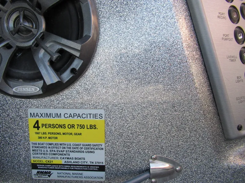 Slide: The Image of Caymas CX 21 PRO 2021 - 13