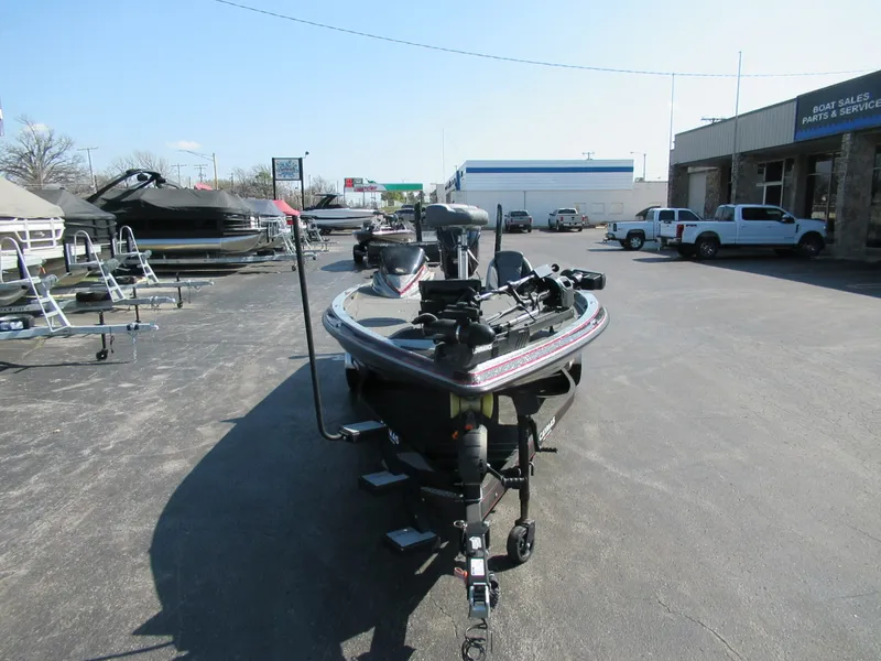 Slide: The Image of Caymas CX 21 PRO 2021 - 2