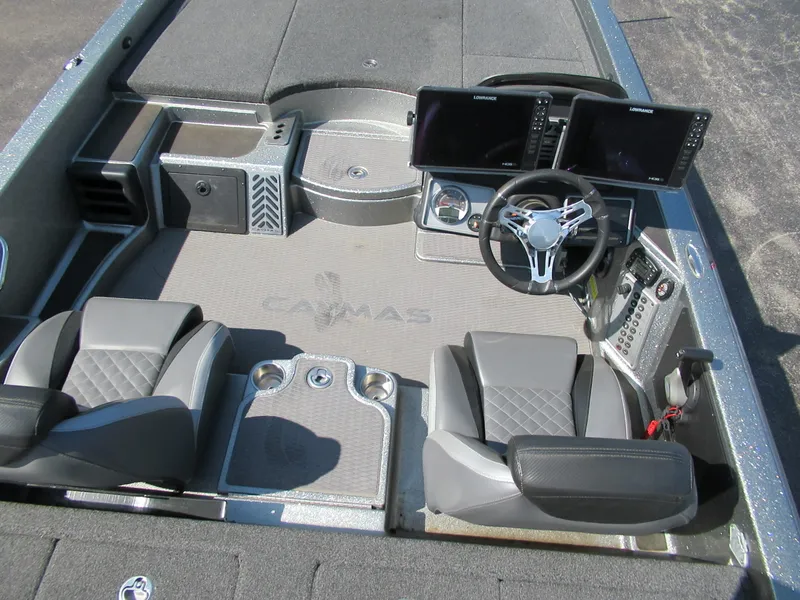 Slide: The Image of Caymas CX 21 PRO 2021 - 4