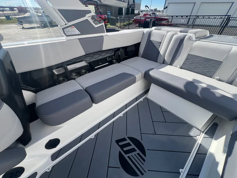 Slide: The Image of Malibu 23 LSV 2026 - 12