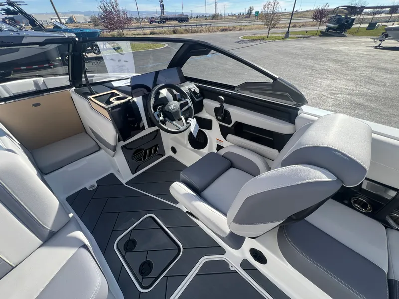Slide: The Image of Malibu 23 LSV 2026 - 11
