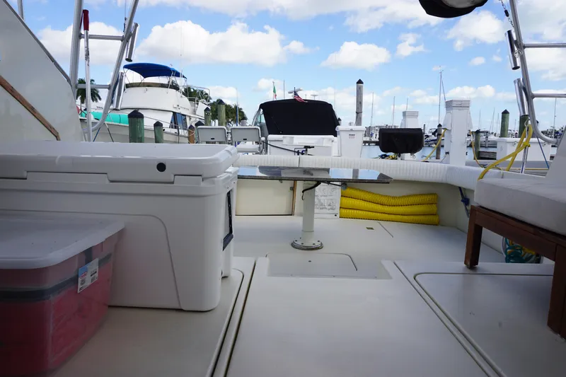 Slide: The Image of Hatteras 36 Convertible 1985 - 34
