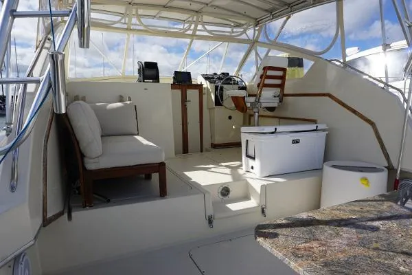 Slide: The Image of Hatteras 36 Convertible 1985 - 30