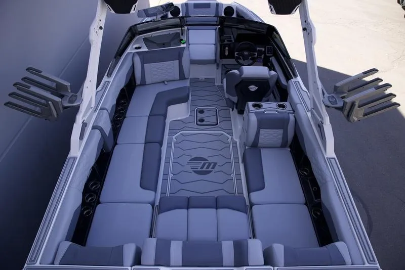 Slide: The Image of Malibu 24 MXZ 2026 - 15