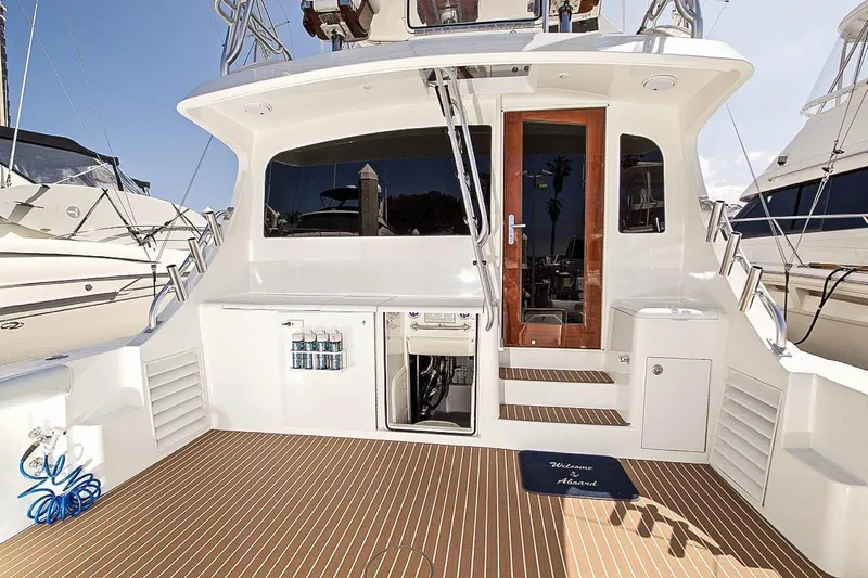 Slide: The Image of Cavileer 48 Convertible 2004 - 6