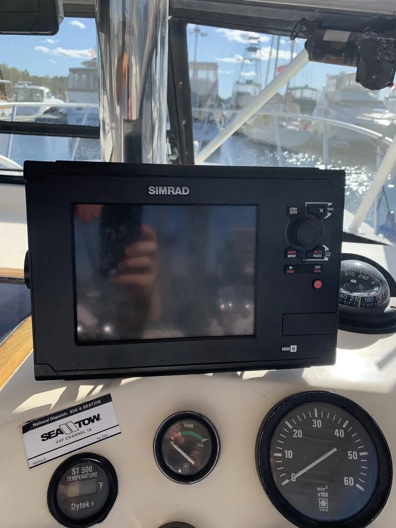 Slide: The Image of Atlantic Sportfish Express 34 1990 - 19