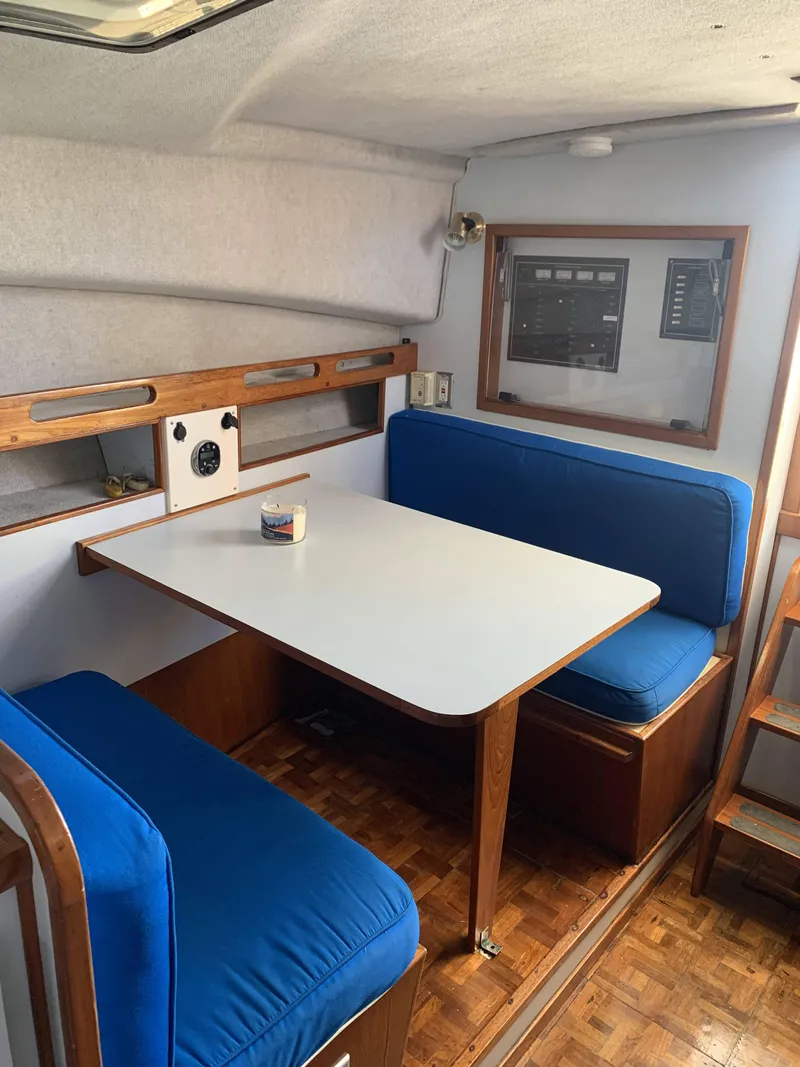 Slide: The Image of Atlantic Sportfish Express 34 1990 - 24