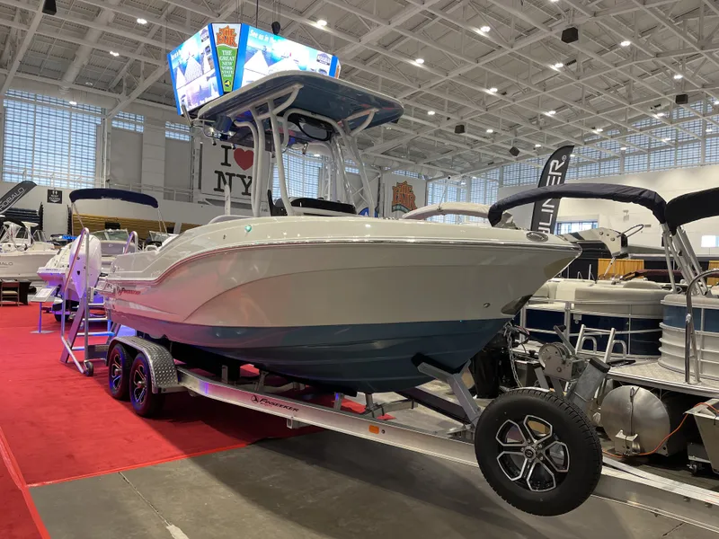 Slide: The Image of Finseeker 220 Center Console 2024 - 1