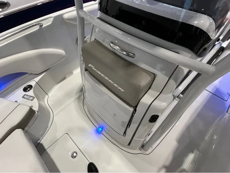 Slide: The Image of Finseeker 220 Center Console 2024 - 13