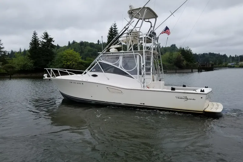 Slide: The Image of Albemarle 320 Express Fisherman 2004 - 35