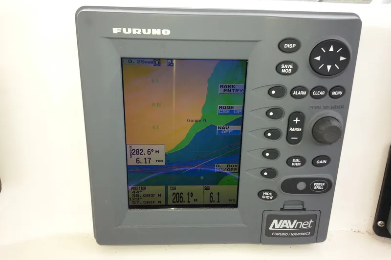 Slide: The Image of Albemarle 320 Express Fisherman 2004 - 9