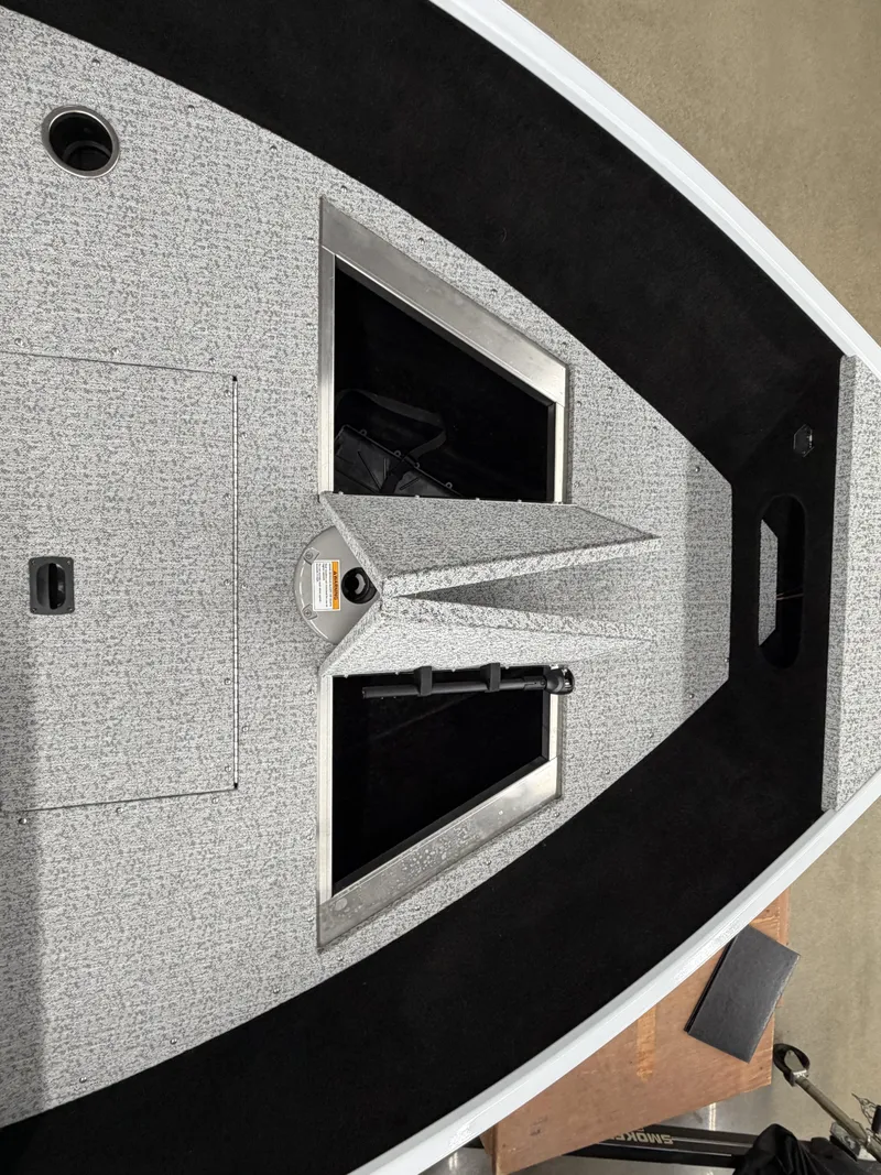 Slide: The Image of Smoker Craft LAZER161 2026 - 5