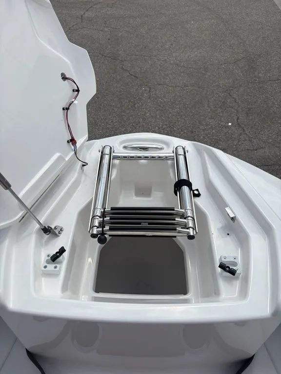 Slide: The Image of Yamaha AR250 2026 - 36