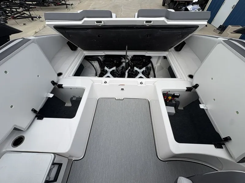 Slide: The Image of Yamaha AR250 2026 - 42
