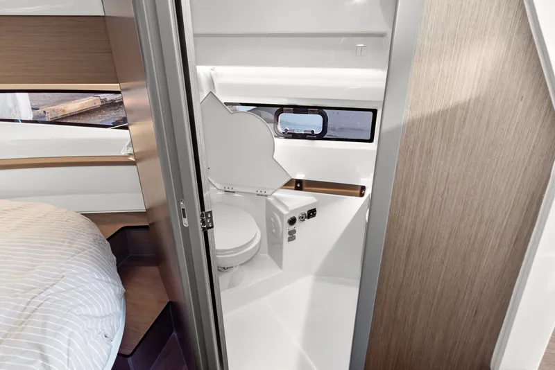 Slide: The Image of Jeanneau NC 895 Series 2 2025 - 20