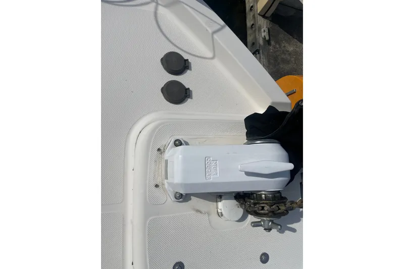 Slide: The Image of Bayliner 4788 Pilot House Motoryacht 1995 - 41