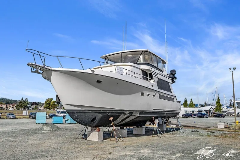 Slide: The Image of Tollycraft 57 Pilothouse Motor Yacht 1993 - 54