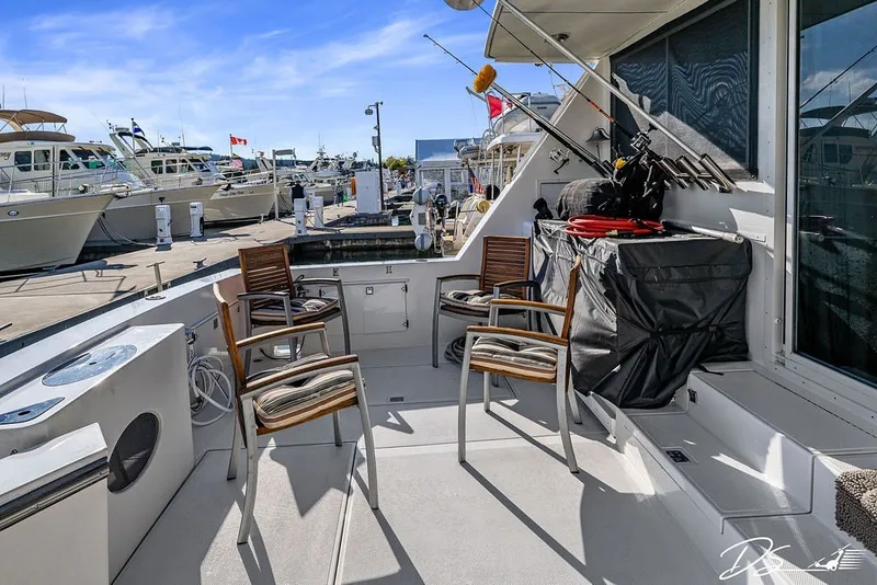 Slide: The Image of Tollycraft 57 Pilothouse Motor Yacht 1993 - 32