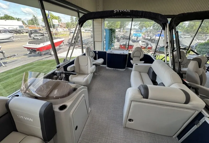 Slide: The Image of Sylvan MIRAGE 8520 PARTY FISH 2026 - 16