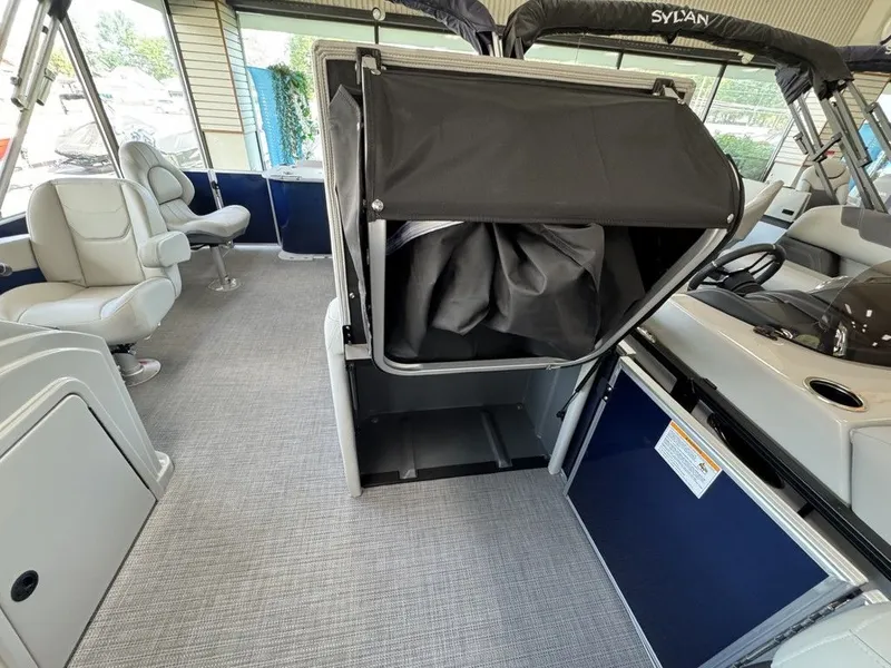 Slide: The Image of Sylvan MIRAGE 8520 PARTY FISH 2026 - 20