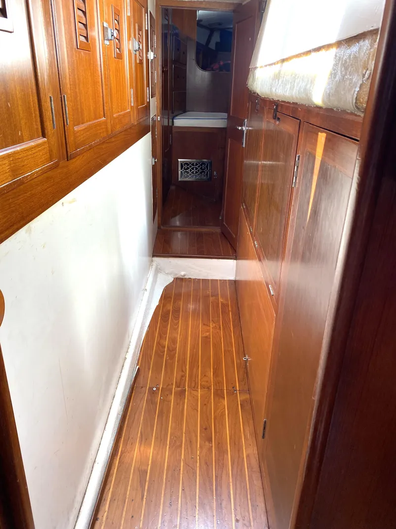 Slide: The Image of Herreshoff Caribbean 50 Ketch 1977 - 13