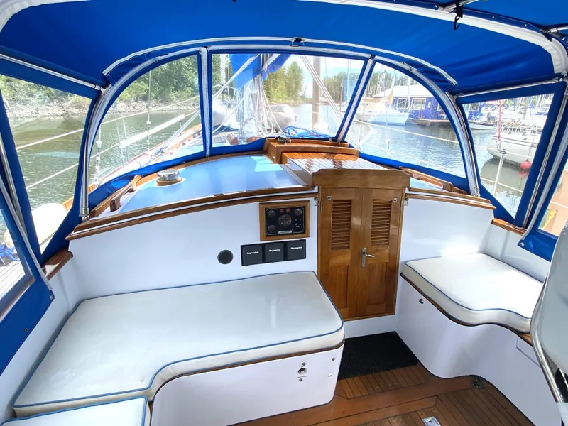 Slide: The Image of Herreshoff Caribbean 50 Ketch 1977 - 30