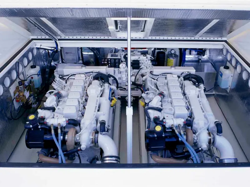Slide: The Image of Albemarle 32 Express 2023 - 12