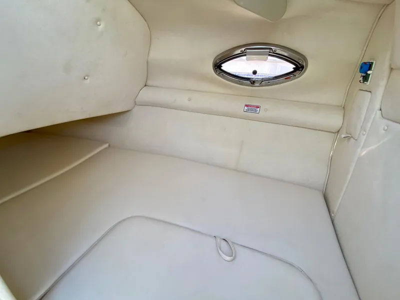 Slide: The Image of Sea Ray 270 Sundeck 2006 - 10
