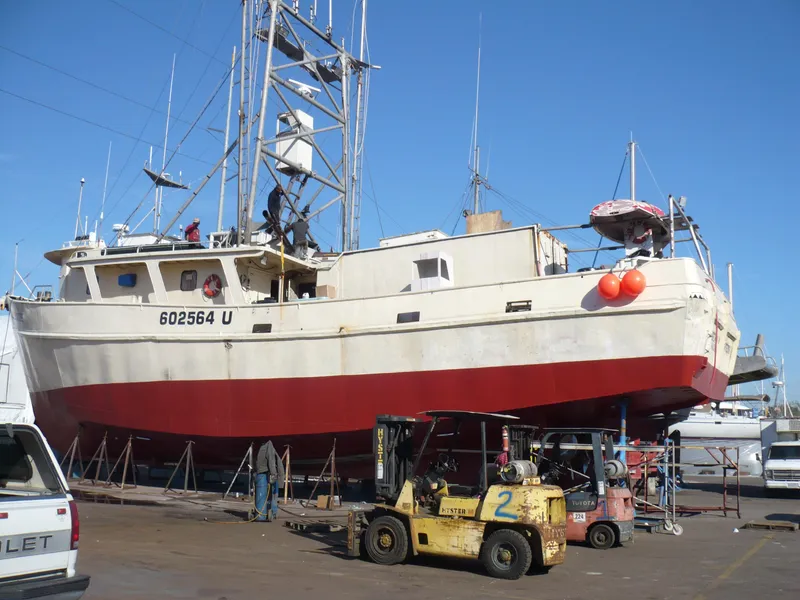 Slide: The Image of Custom ALBACORE TROLLER 1979 - 1