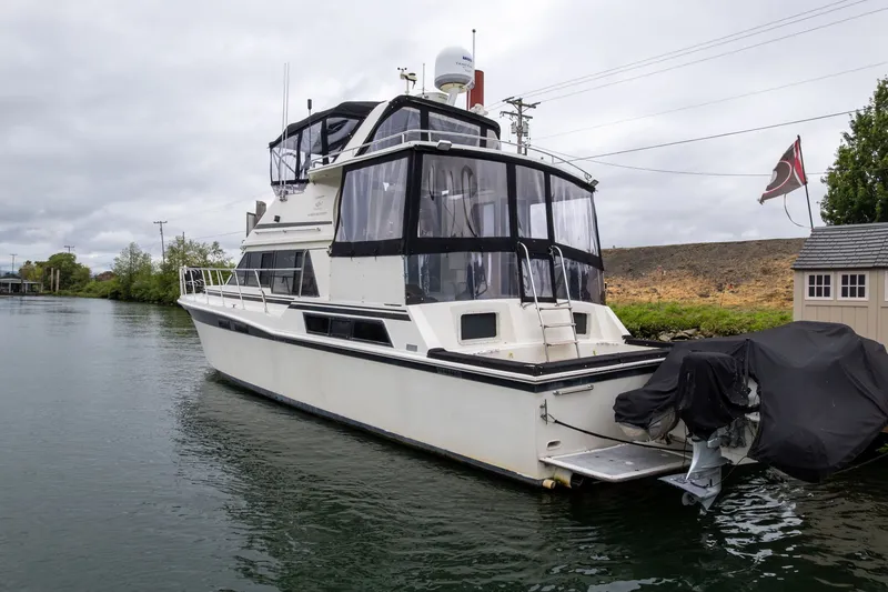 Slide: The Image of Camargue 48 Cockpit Motor Yacht 1988 - 78