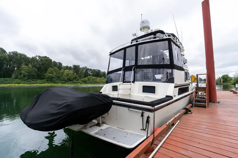 Slide: The Image of Camargue 48 Cockpit Motor Yacht 1988 - 4